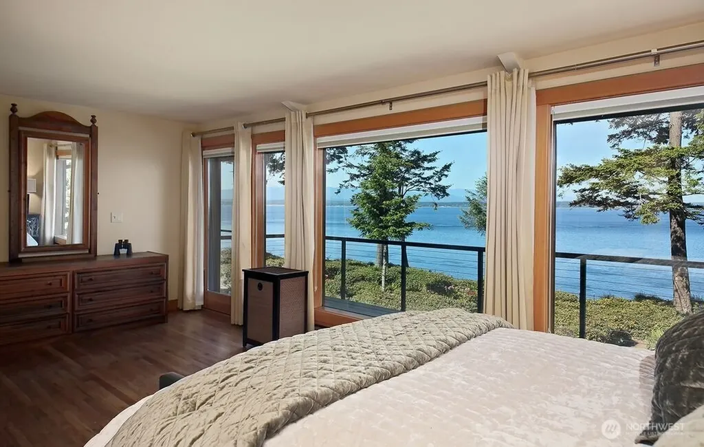 3146 Spahr Road Greenbank WA 98253