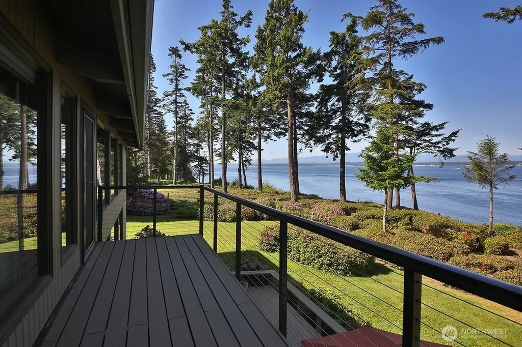 3146 Spahr Road Greenbank WA 98253