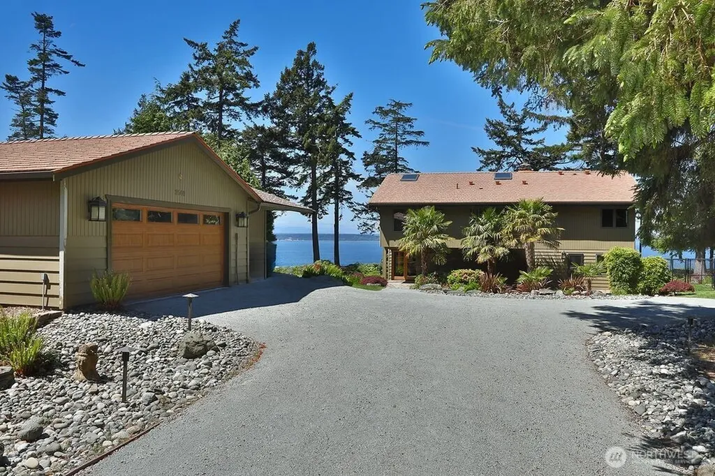3146 Spahr Road Greenbank WA 98253