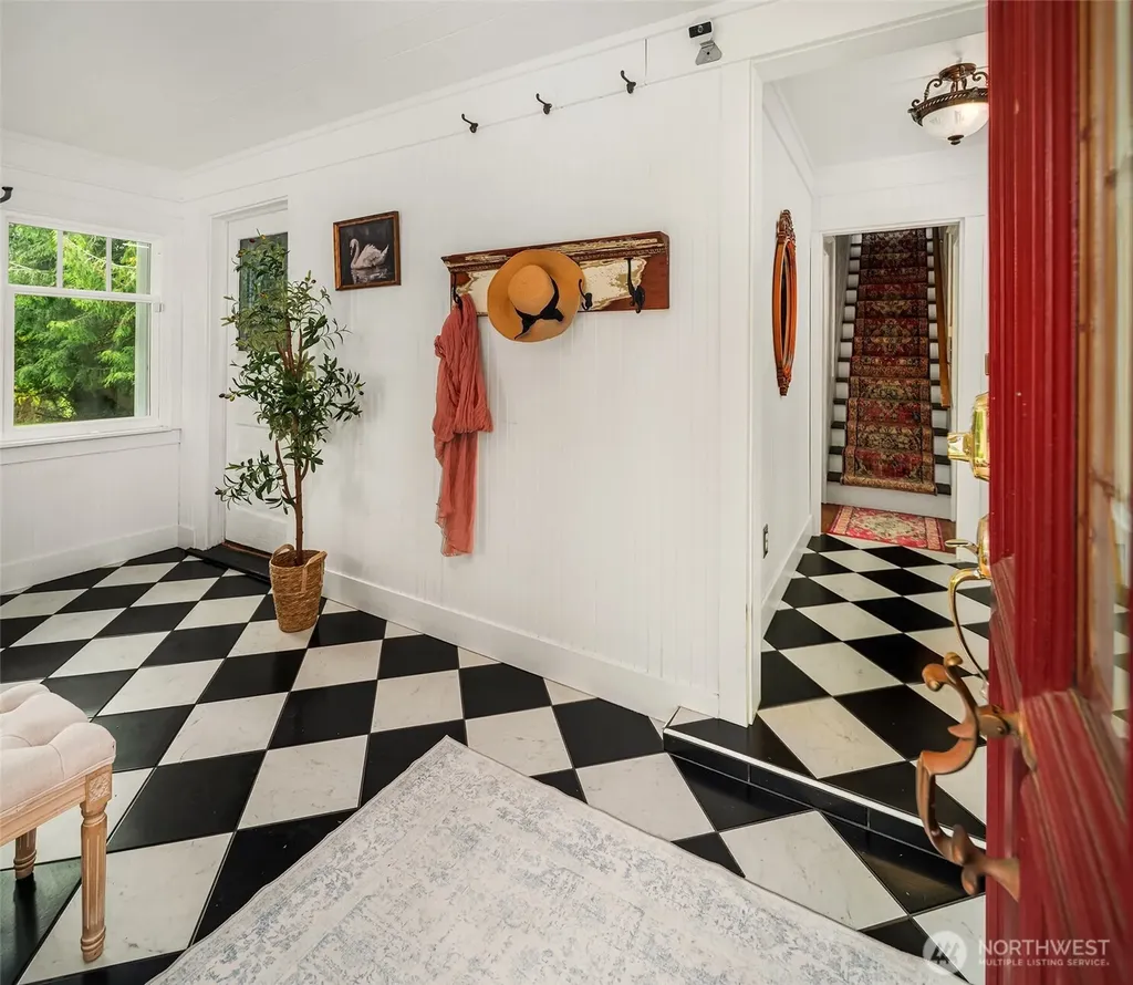 13437 Vashon Highway SW Vashon WA 98070