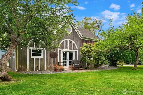 13437 Vashon Highway SW Vashon WA 98070