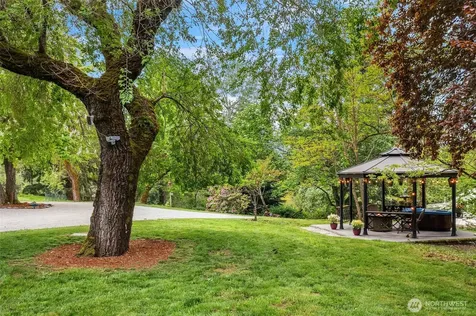 13437 Vashon Highway SW Vashon WA 98070