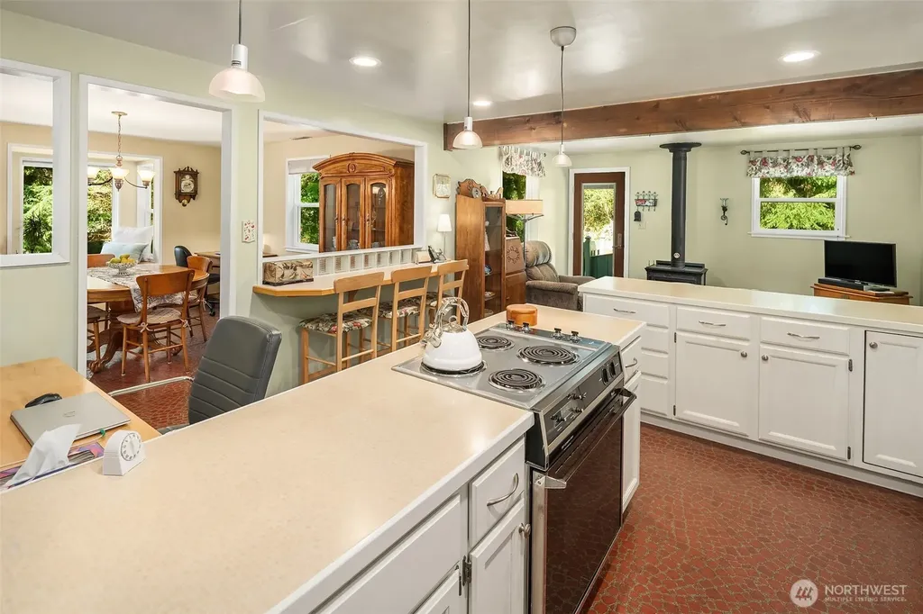 27428 97th Avenue SW Vashon WA 98070