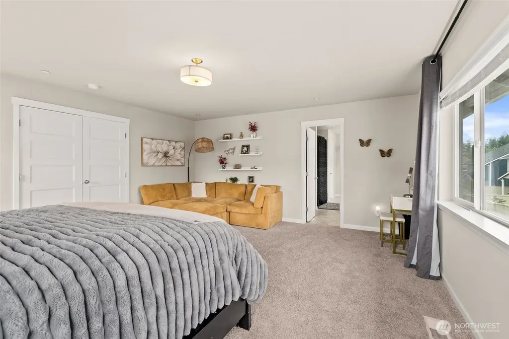 3115 Stephanie Loop NE Lacey WA 98516