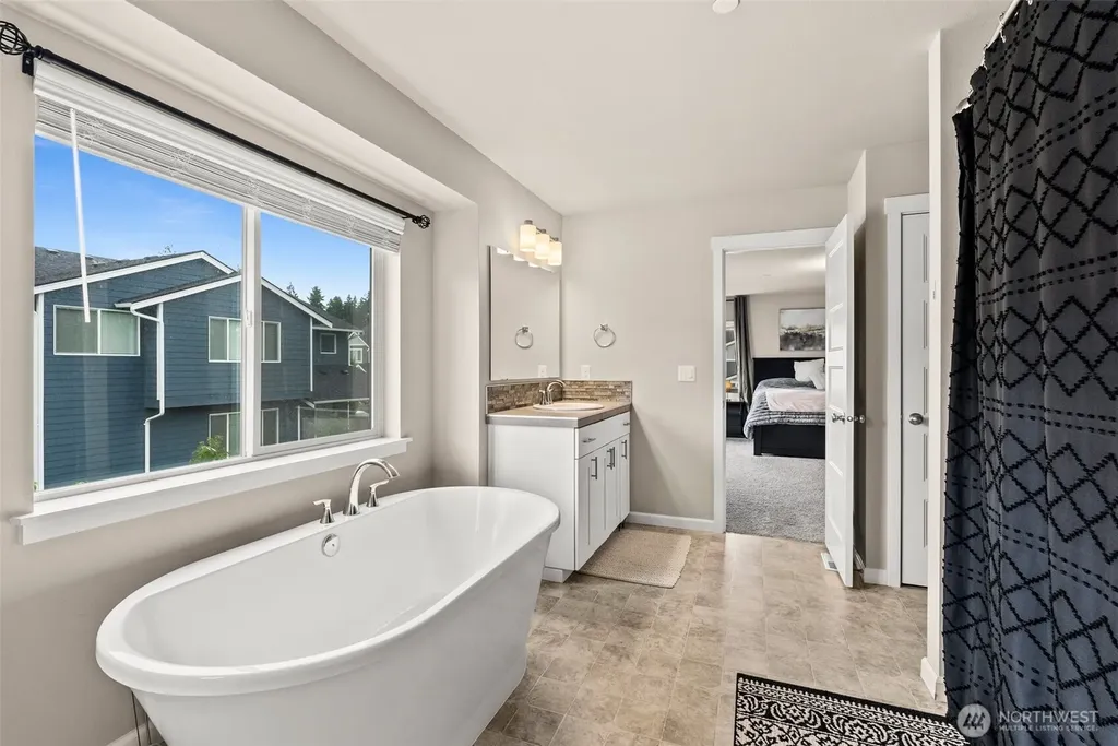 3115 Stephanie Loop NE Lacey WA 98516