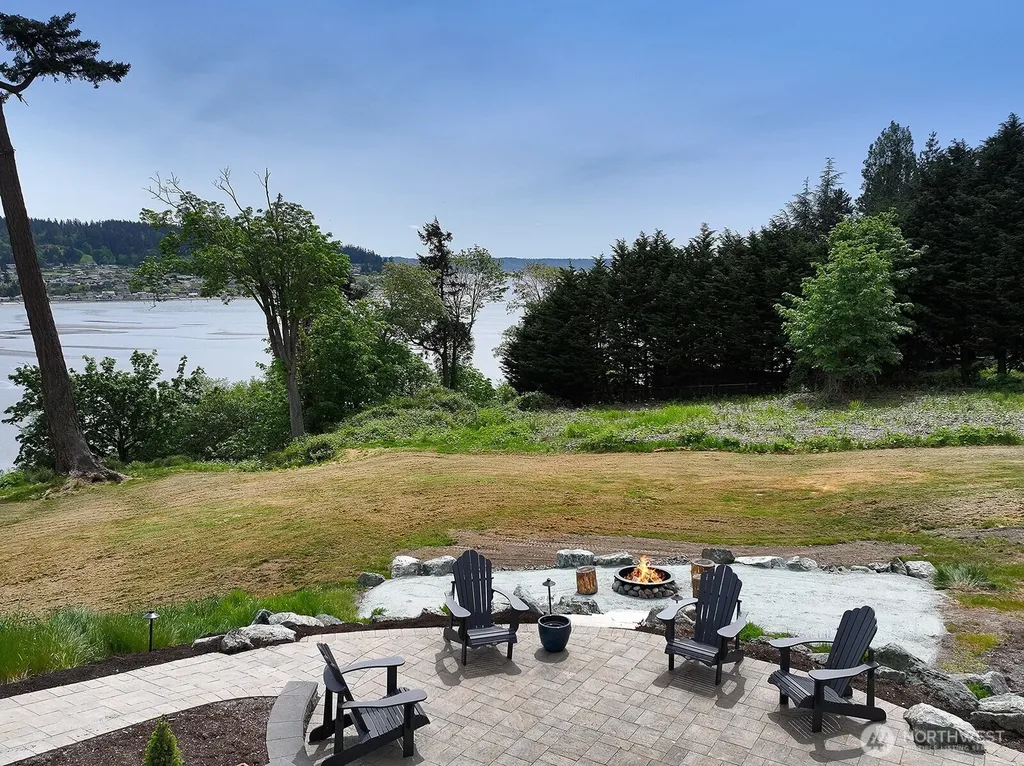 8065 George Drive Clinton WA 98236