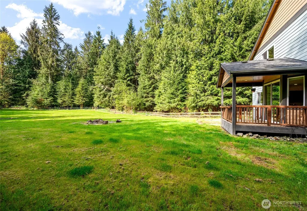 20705 68th Place NE Granite Falls WA 98252