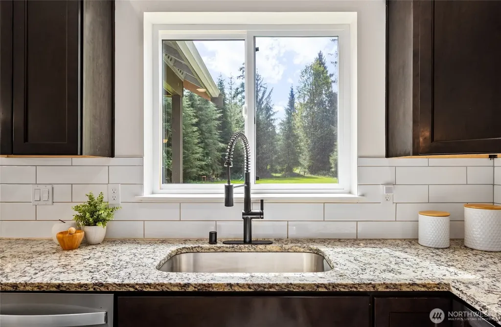 20705 68th Place NE Granite Falls WA 98252