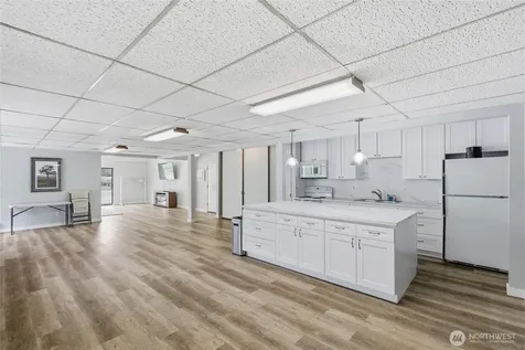 13217 15th Avenue NE Seattle WA 98125