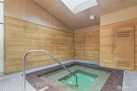 13217 15th Avenue NE Seattle WA 98125