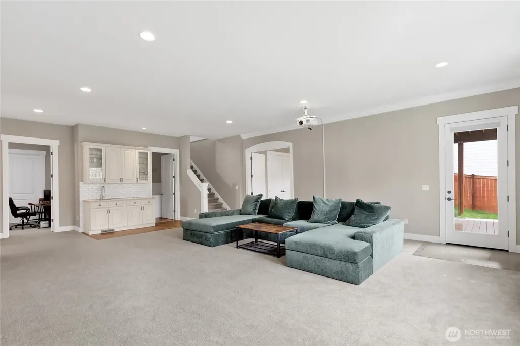 24030 Dolphin Lane Mount Vernon WA 98274