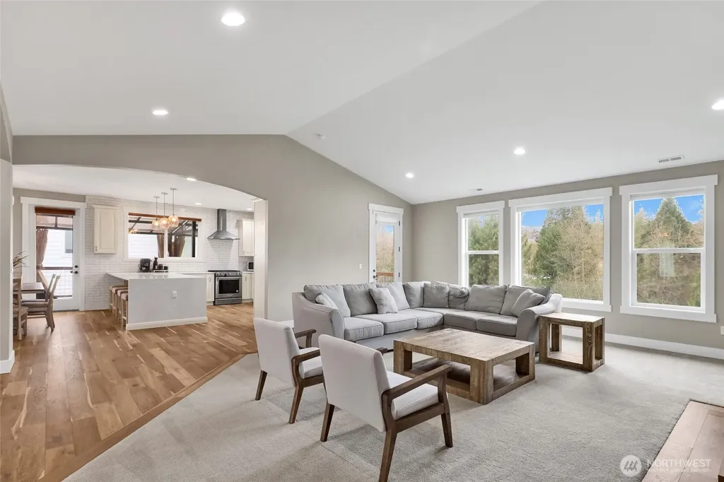 24030 Dolphin Lane Mount Vernon WA 98274