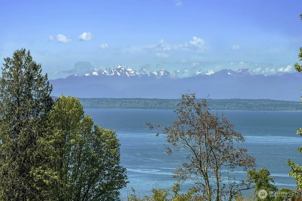 16209 70th Place W Edmonds WA 98026