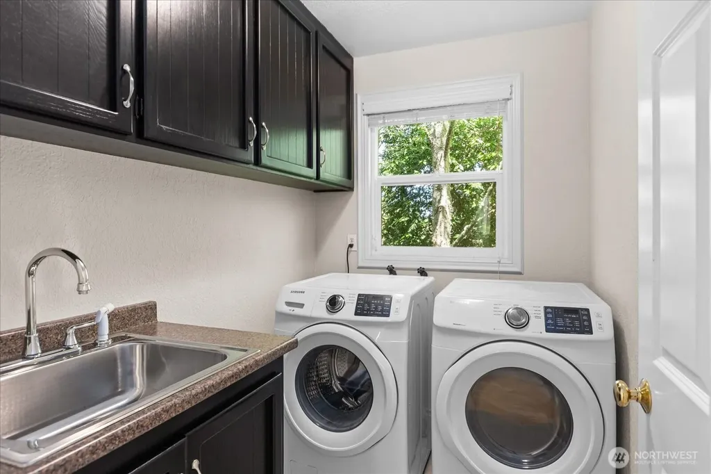 16209 70th Place W Edmonds WA 98026