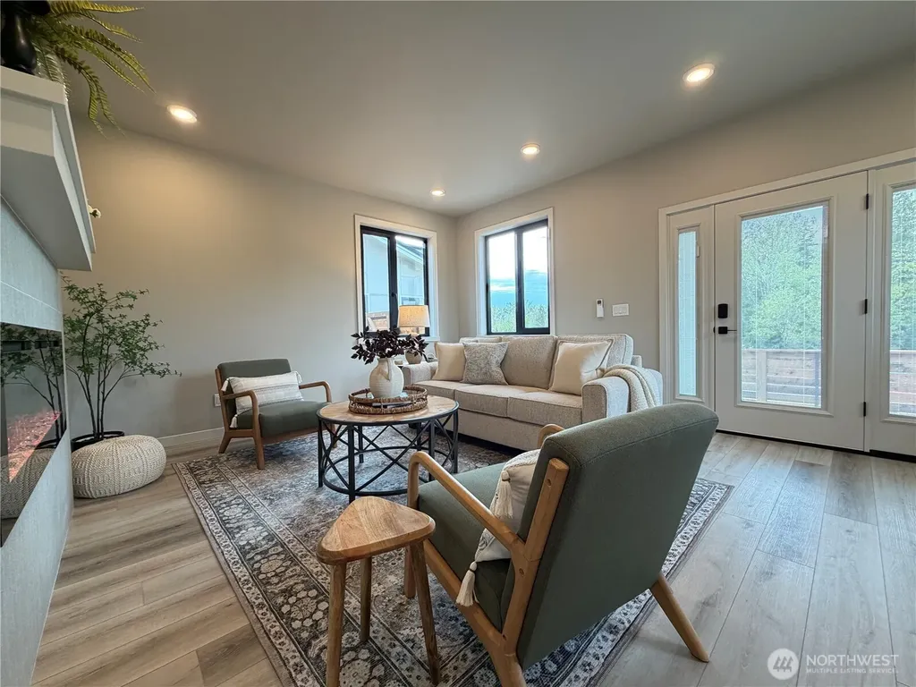 4314 Creston Way Bellingham WA 98226