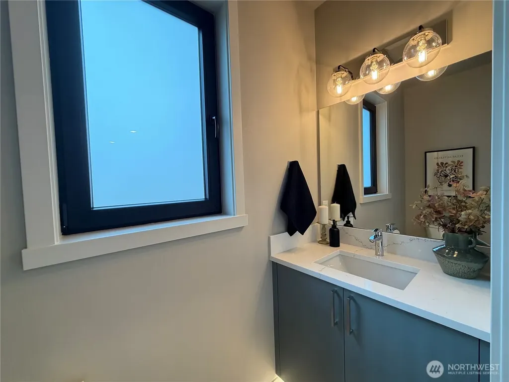 4314 Creston Way Bellingham WA 98226