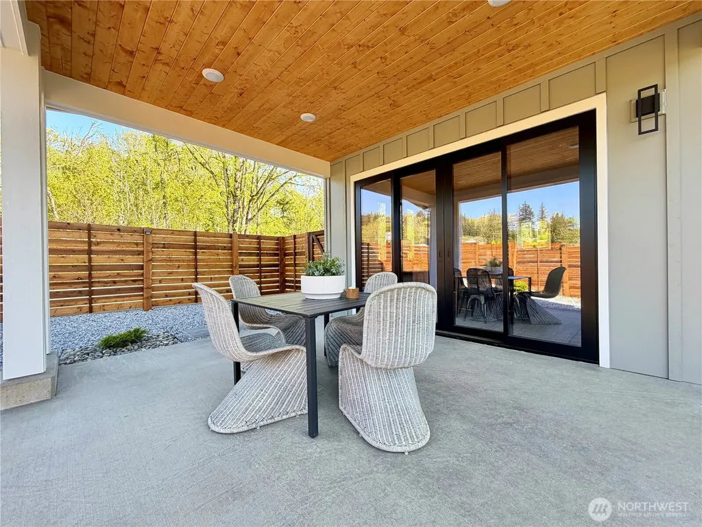 4314 Creston Way Bellingham WA 98226