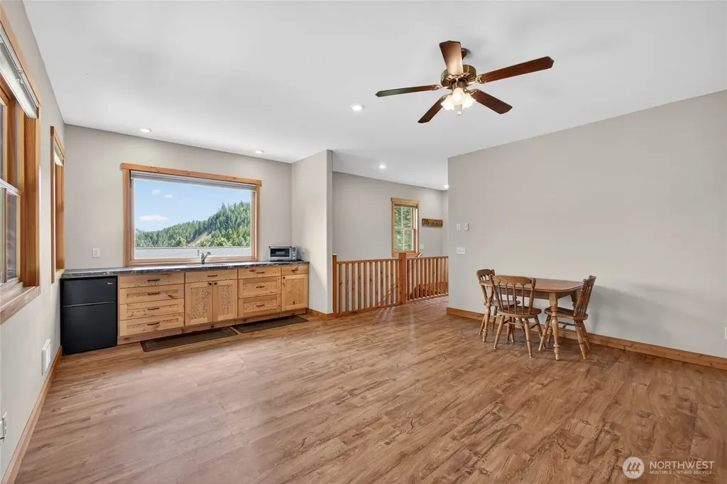 215 Lois Lane Leavenworth WA 98826