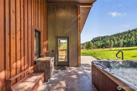 215 Lois Lane Leavenworth WA 98826
