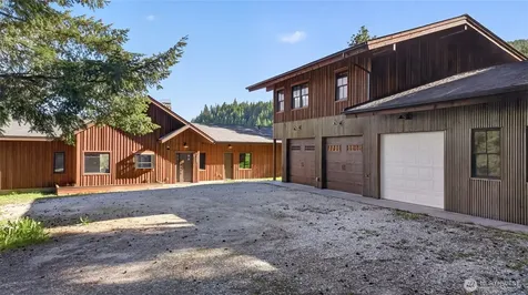 215 Lois Lane Leavenworth WA 98826