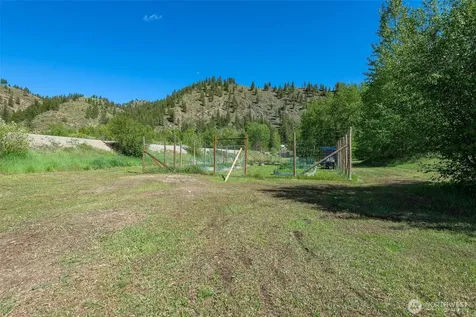 177 Mad River Road Entiat WA 98822