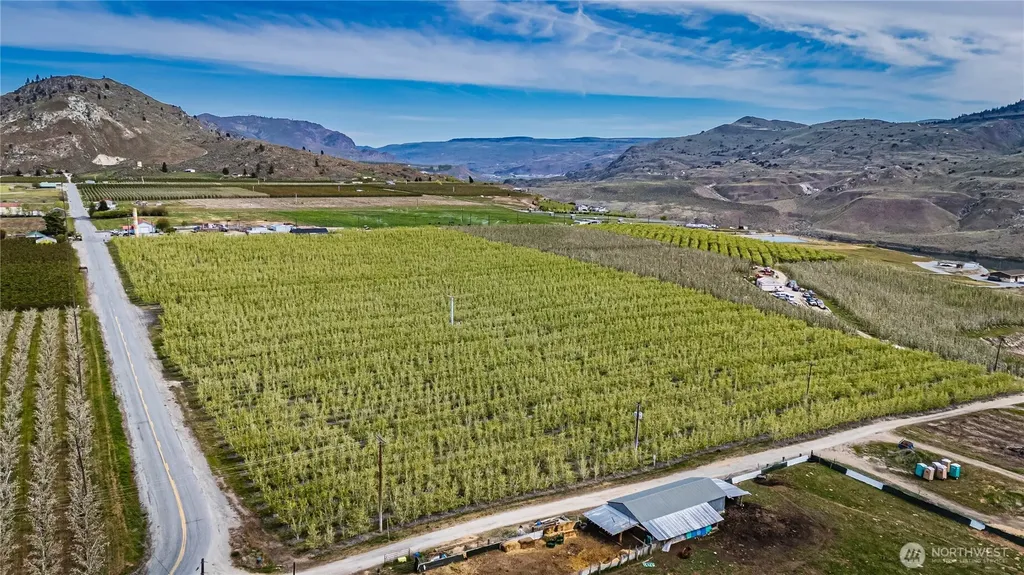 58 Substation Road Chelan WA 98816