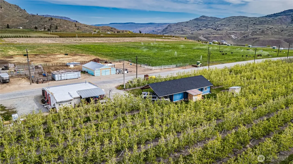 58 Substation Road Chelan WA 98816