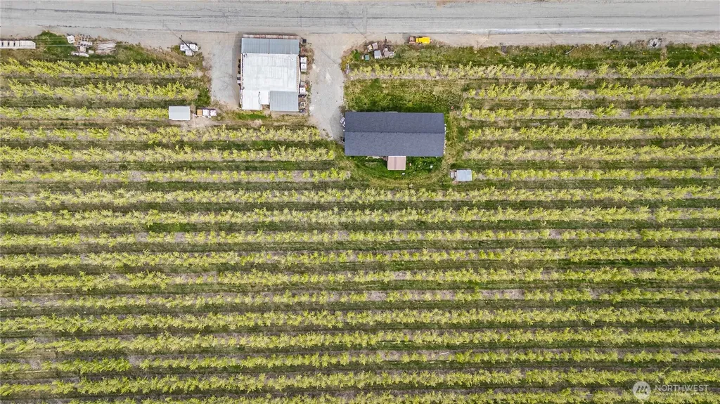 58 Substation Road Chelan WA 98816
