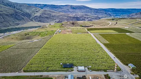 58 Substation Road Chelan WA 98816