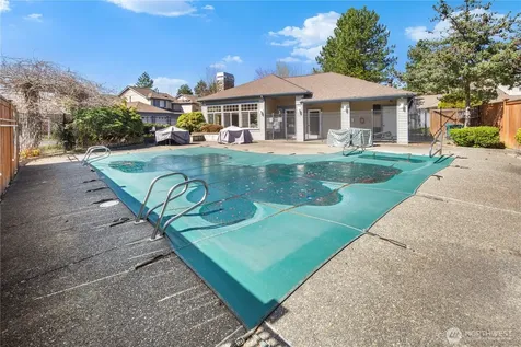 608 Chelan Place NE Renton WA 98059