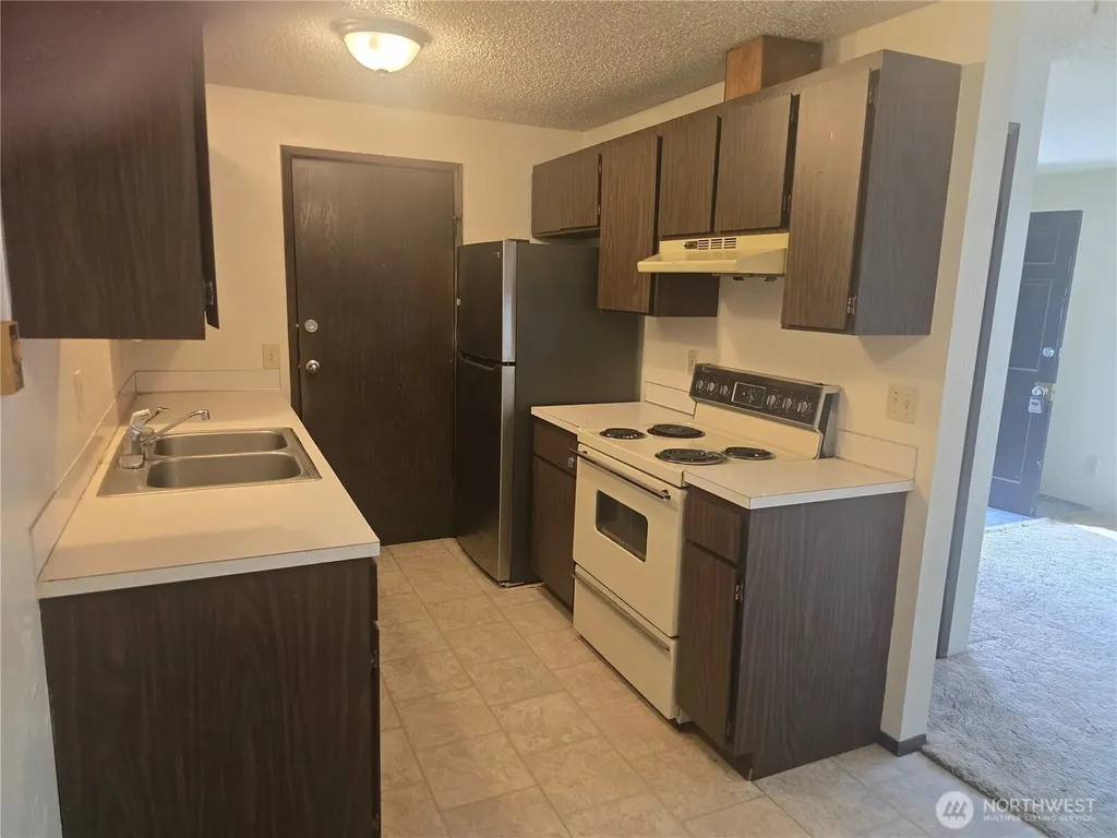 1011 Macfarlane Aberdeen WA 98520