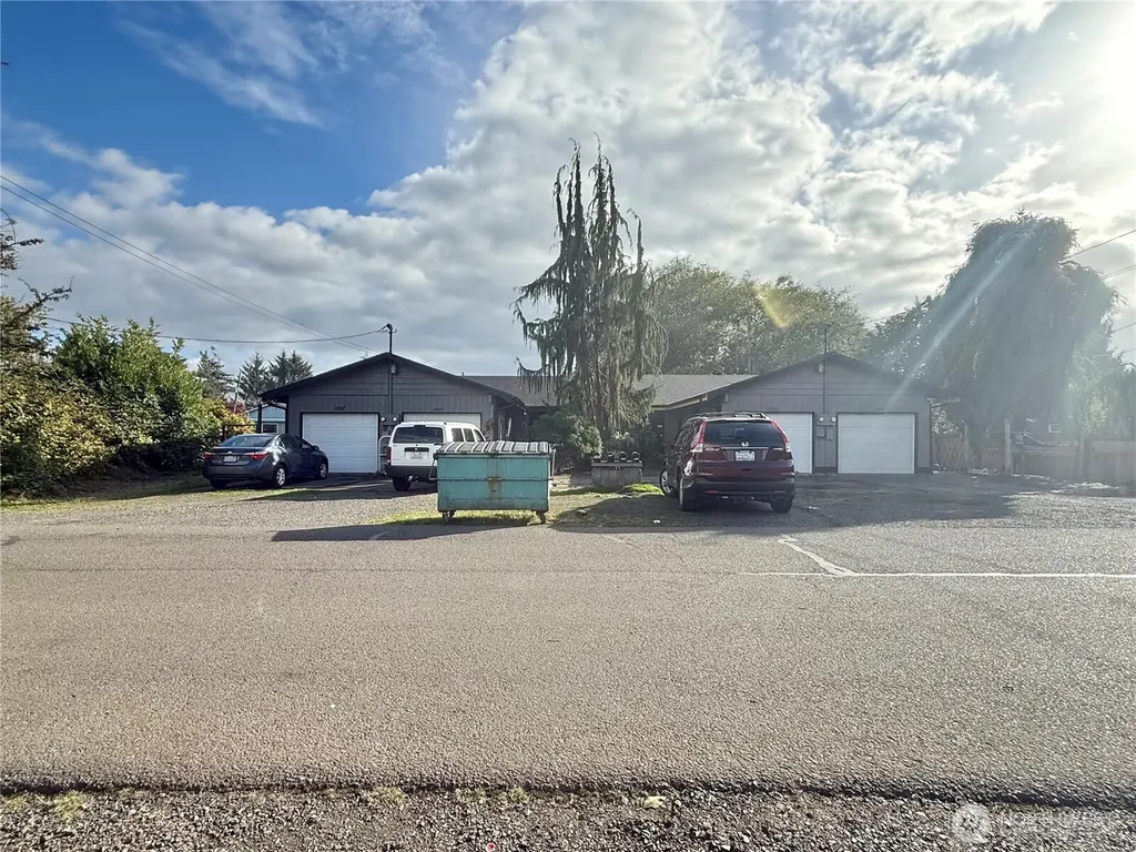 1011 Macfarlane Aberdeen WA 98520