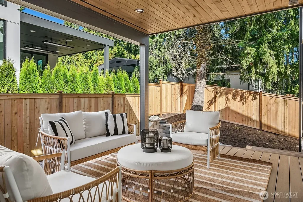11217 NE 103rd Place Kirkland WA 98033