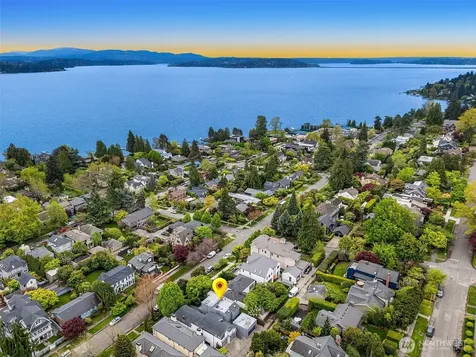 1419 Mcgilvra Boulevard E Seattle WA 98112