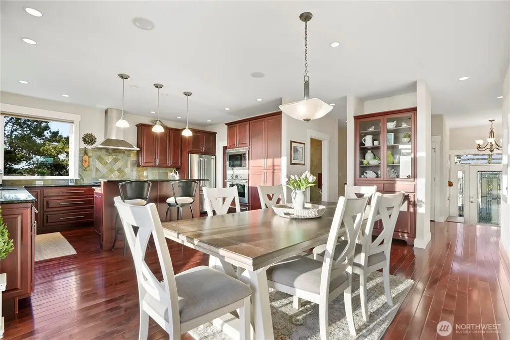 813 Bergwacht Place Coupeville WA 98239