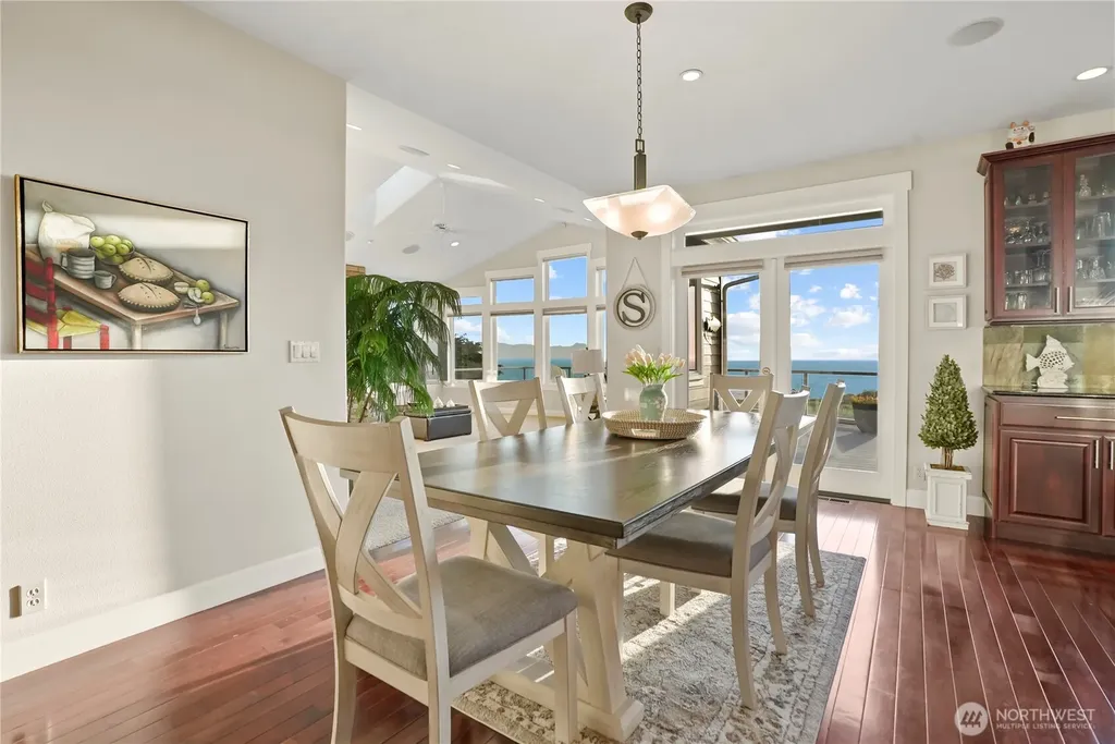 813 Bergwacht Place Coupeville WA 98239