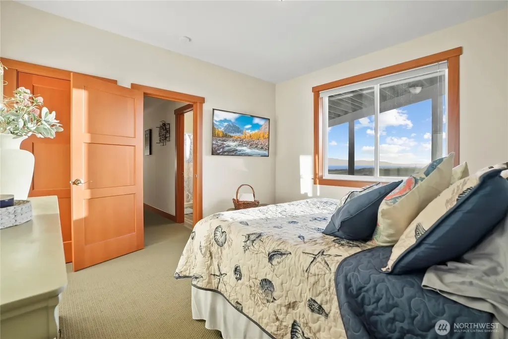 813 Bergwacht Place Coupeville WA 98239
