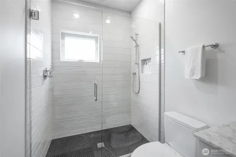 2708 1st Avenue W Seattle WA 98119