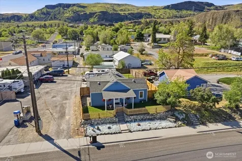 311 Federal Avenue Grand Coulee WA 99133
