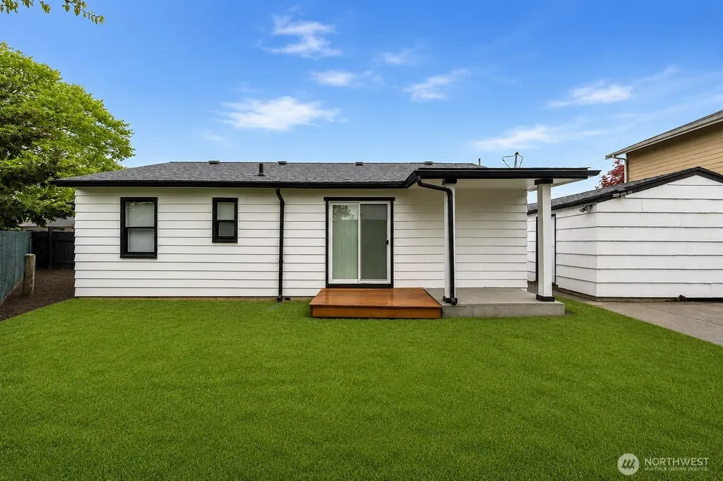 904 B Street SE Auburn WA 98002