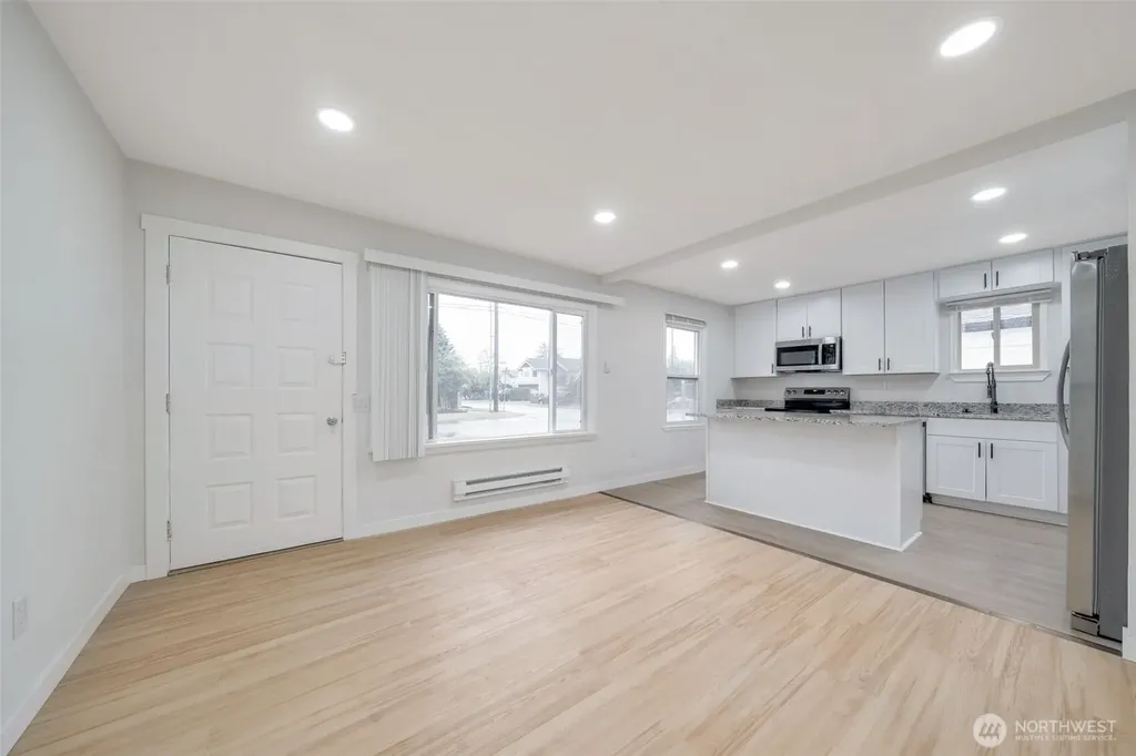 904 B Street SE Auburn WA 98002