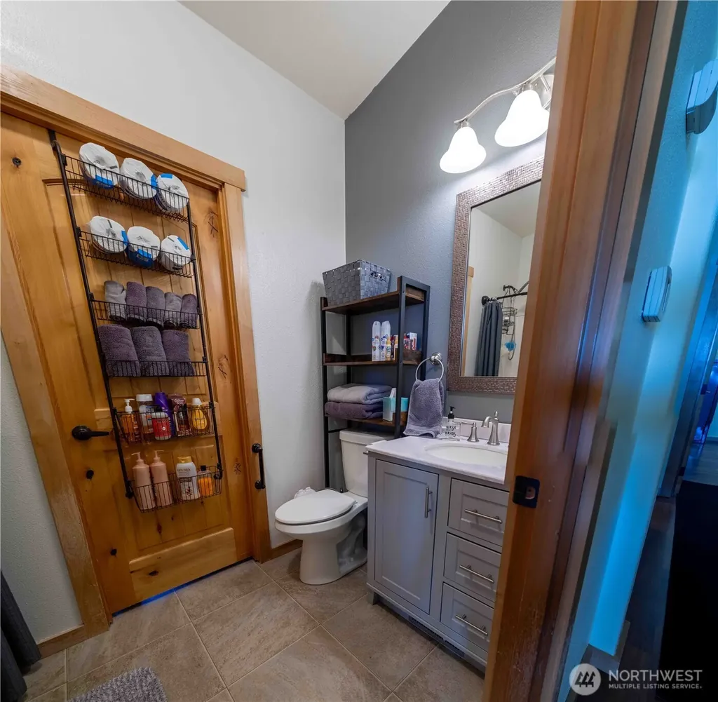 23 Razor Road Tonasket WA 98855