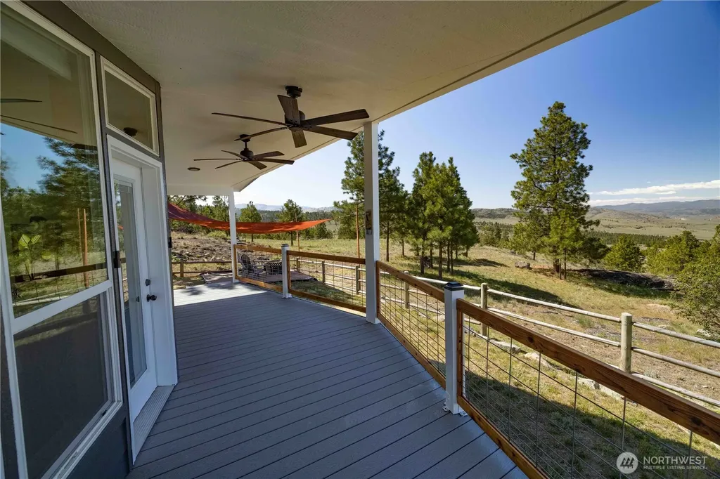 23 Razor Road Tonasket WA 98855