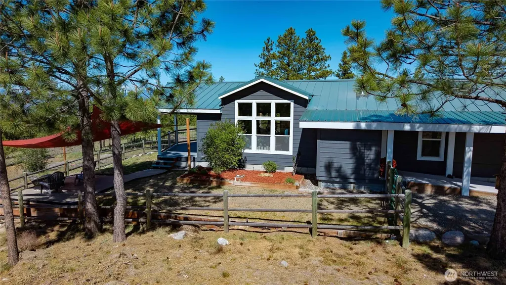 23 Razor Road Tonasket WA 98855