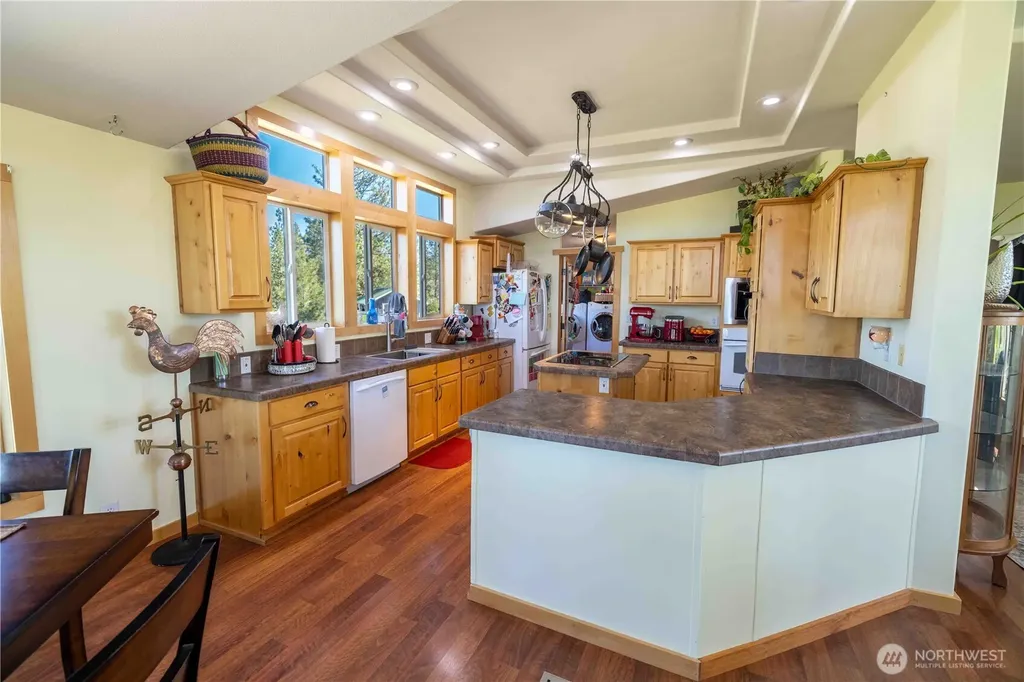 23 Razor Road Tonasket WA 98855