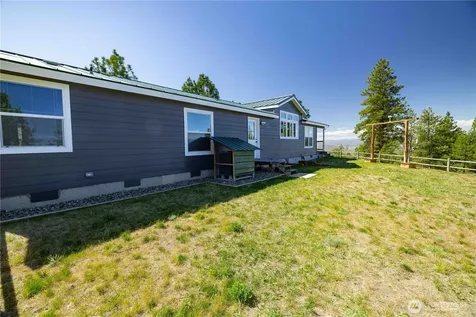 23 Razor Road Tonasket WA 98855