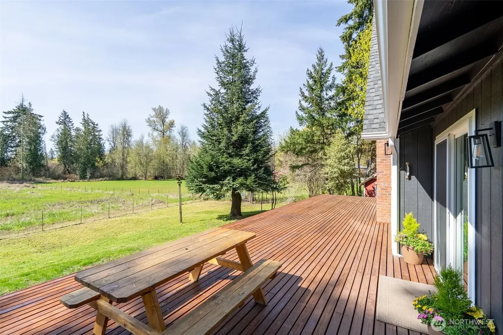 16035 148th Ave SE Yelm WA 98597