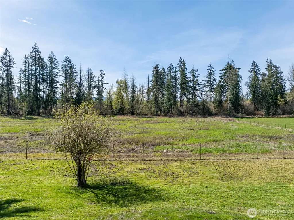 16035 148th Ave SE Yelm WA 98597