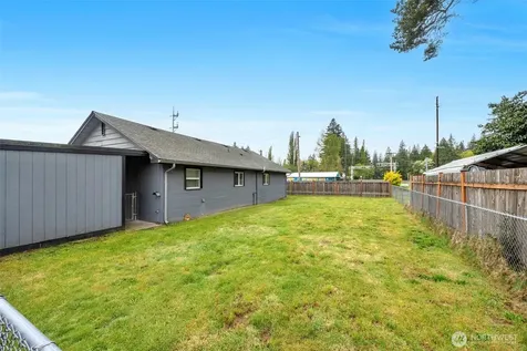4307 103rd Place NE Marysville WA 98271