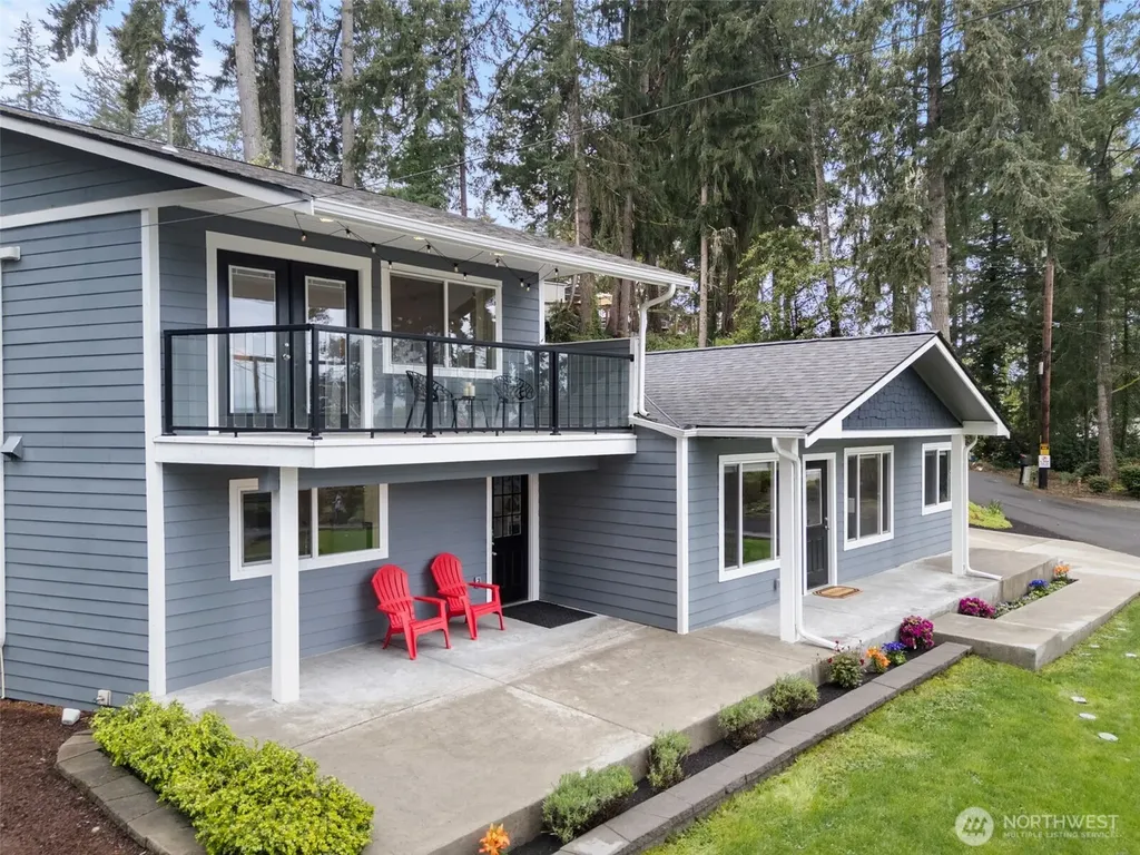 3021 Marine Drive Bremerton WA 98312